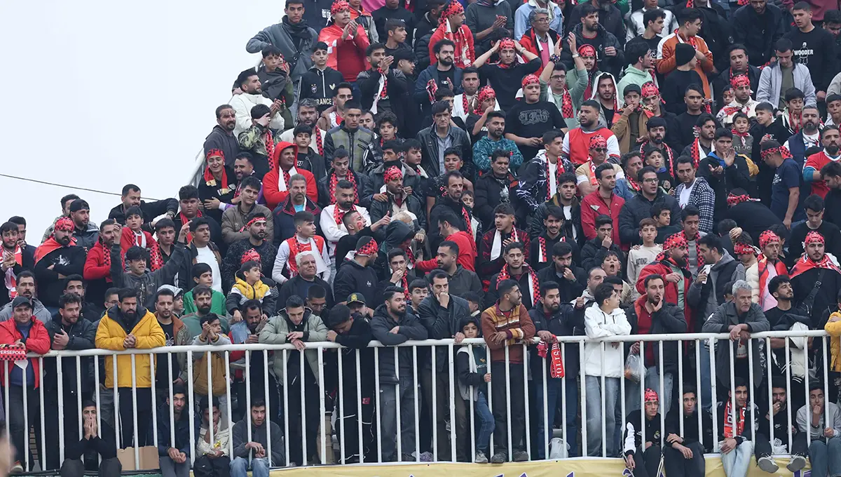 دیدار پیکان و پرسپولیس بدون تماشاگر؛ مشکلات میزبانی سرخابی‌ها و ماجرای خانه‌به‌دوشی آنها