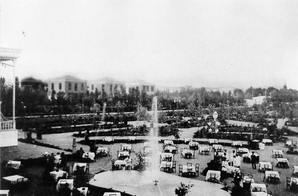 ۹۰ سال پیش؛ نگاهی به محوطه تاریخی تئاتر شهر! (عکس)