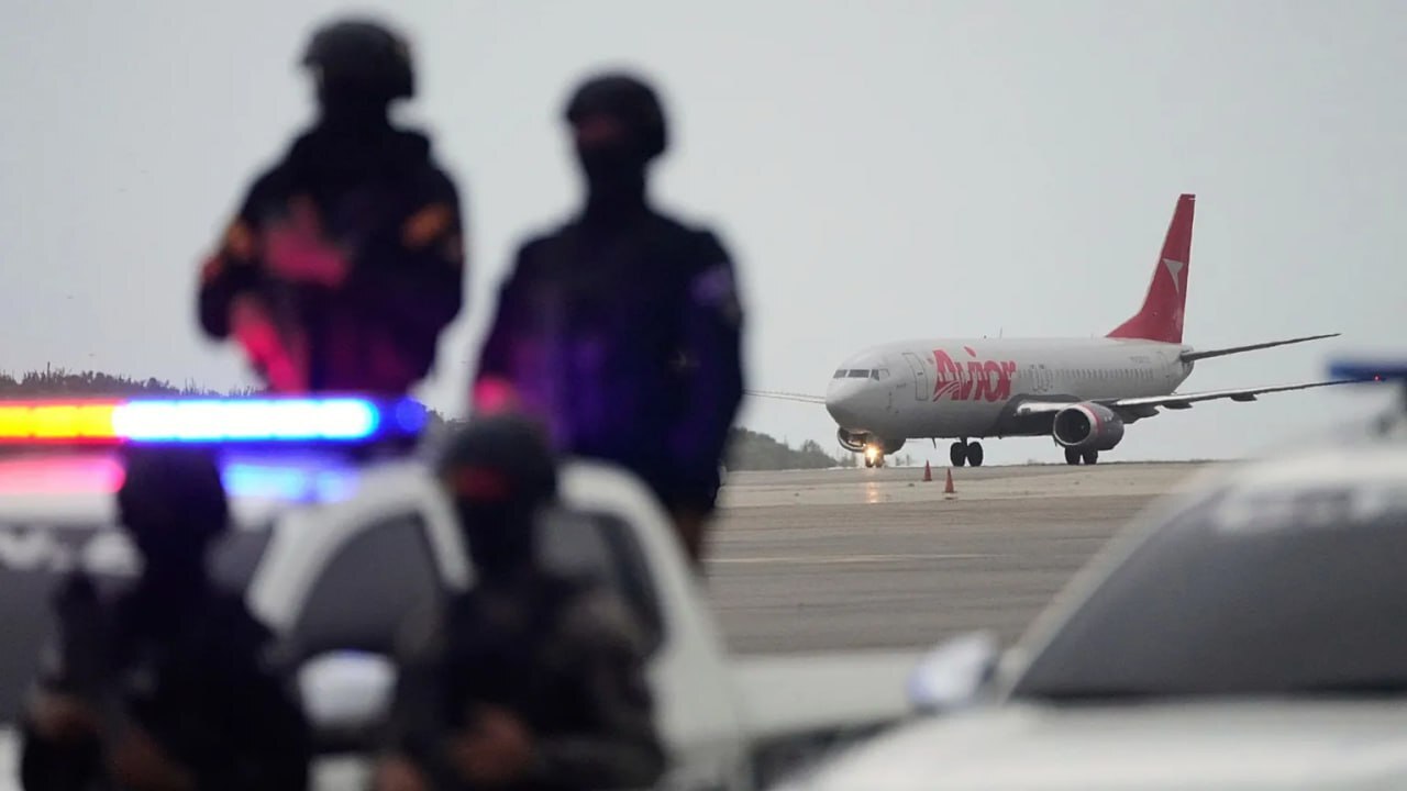 پرواز دومین هواپیمای حامل ایرانیان از ایالات متحده به کشور انجام شد. این پرواز به منظور تسهیل بازگشت هموطنان به وطن و همچنین پاسخ به درخواست‌های مکرر ایرانیان مقیم آمریکا ترتیب داده شده است. مسئولان مربوطه اعلام کردند که این اقدام در راستای حمایت از ایرانیان در خارج از کشور و تسهیل