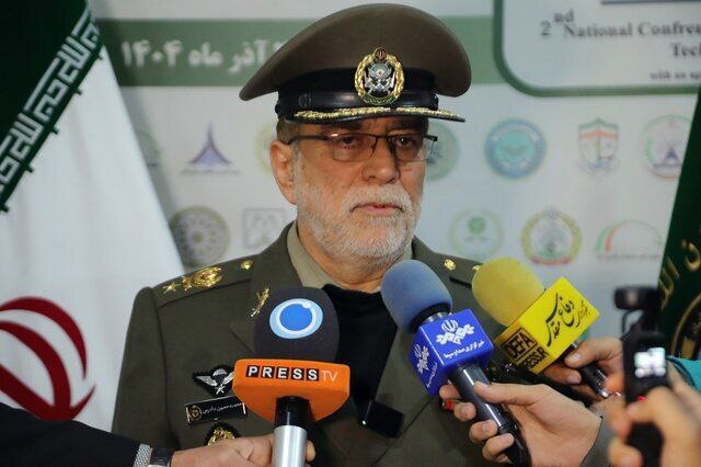 جانشین فرمانده کل ارتش جمهوری اسلامی ایران اظهار داشت که این نیرو هیچ‌گاه به سراغ سلاح‌هایی نرفته است که به سعادت بشری آسیب برساند. وی بر تعهد ارتش به حفظ امنیت و صلح جهانی تأکید کرد و افزود: "ما همواره در راستای تأمین امنیت و آرامش مردم و جامعه جهانی فعالیت کرده‌ایم