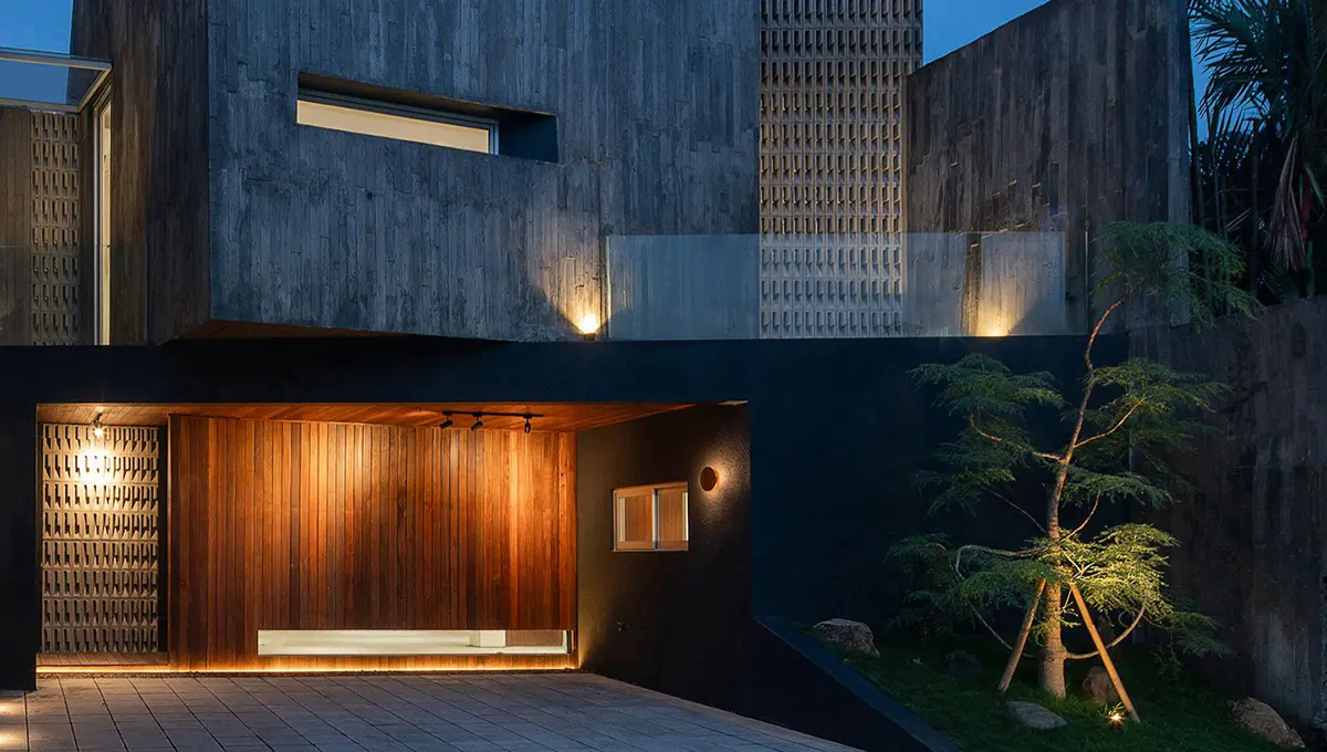 خانه‌ای با ۱۰ درجه کج‌روی! (+تصاویر)