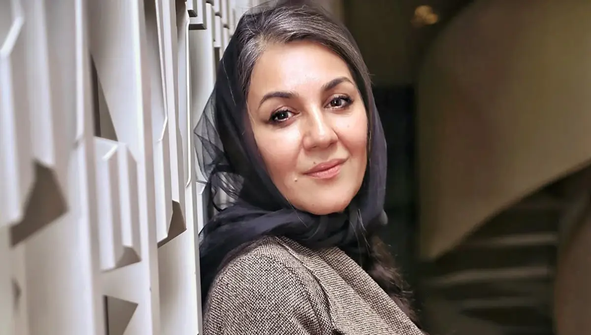 استایل پاییزی و متفاوت ستاره اسکندری در اکران «آن سوی حصارهای لاله‌زار» (+عکس)