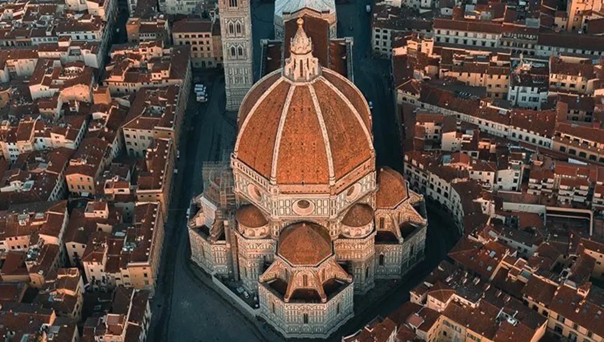 کلیسای جامع سانتا ماریا دل فیوره؛ جاذبه‌ای تاریخی در قلب فلورانس ایتالیا (+عکس)