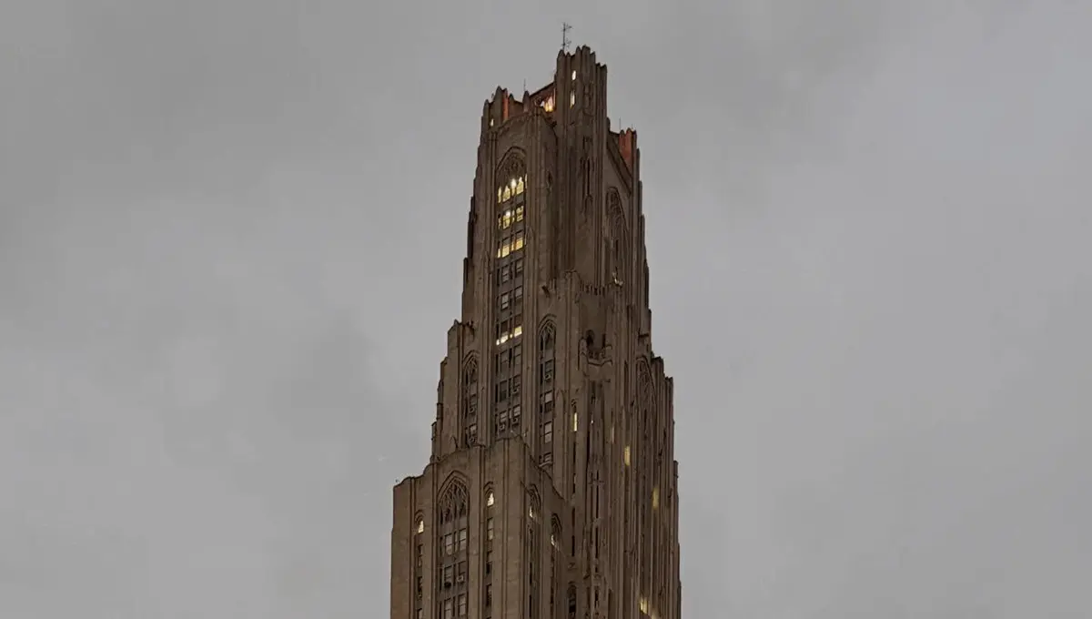 شاهکار نئوگوتیک دانشگاه پیتسبورگ؛ یکی از برجسته‌ترین بناهای آموزشی جهان  (+عکس)