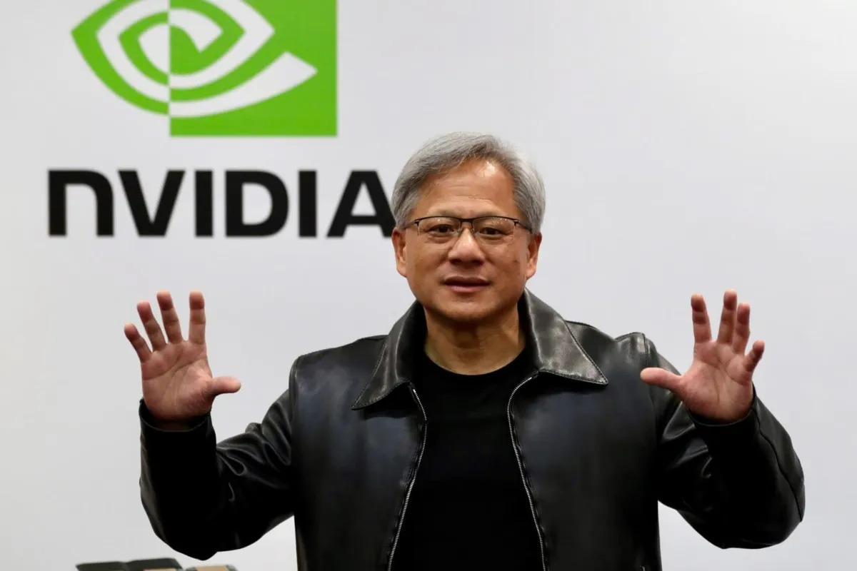 نظافتچی ۹ ساله‌ای که به مدیرعامل گران‌بهاترین شرکت جهان تبدیل شد