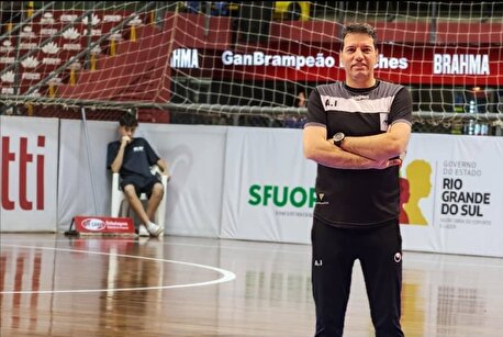 سرمربی‌گری تیم ملی فوتسال پاکستان به آقای خاص ایران سپرده شد