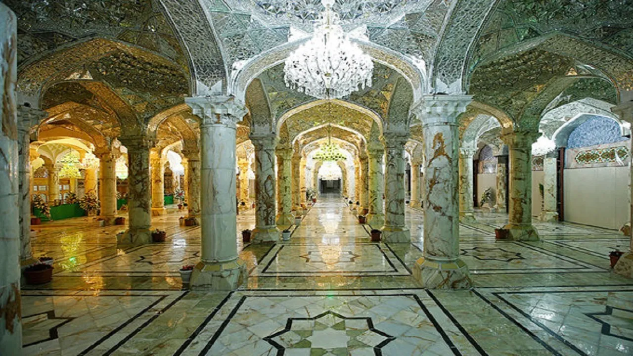 صحن حضرت زهرا(س) در نجف اشرف با حضور رئیس دفتر رهبر انقلاب اسلامی، افتتاح شد. این مراسم با حضور جمعی از شخصیت‌های مذهبی و فرهنگی برگزار گردید و هدف از آن ارج نهادن به مقام والای حضرت زهرا(س) و توسعه زیارتگاه‌های مذهبی در عراق بود. این پروژه به عنوان یکی از مهم‌ترین