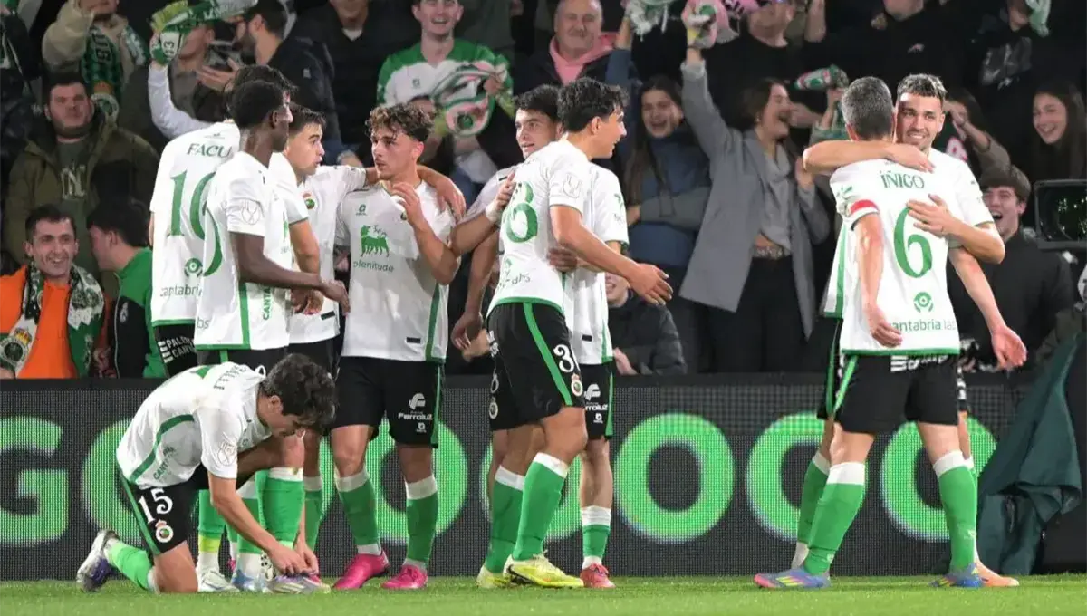 شگفتی بزرگ در کوپا دل ری؛ راسینگ با درخشش آرانا ویارئال را کنار زد