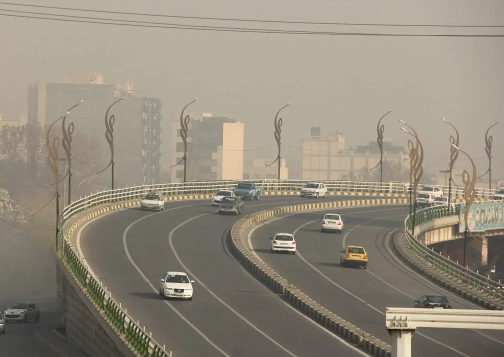آلودگی دوباره تهران را فراگرفته؛ از ترددهای غیرضروری پرهیز کنید!
