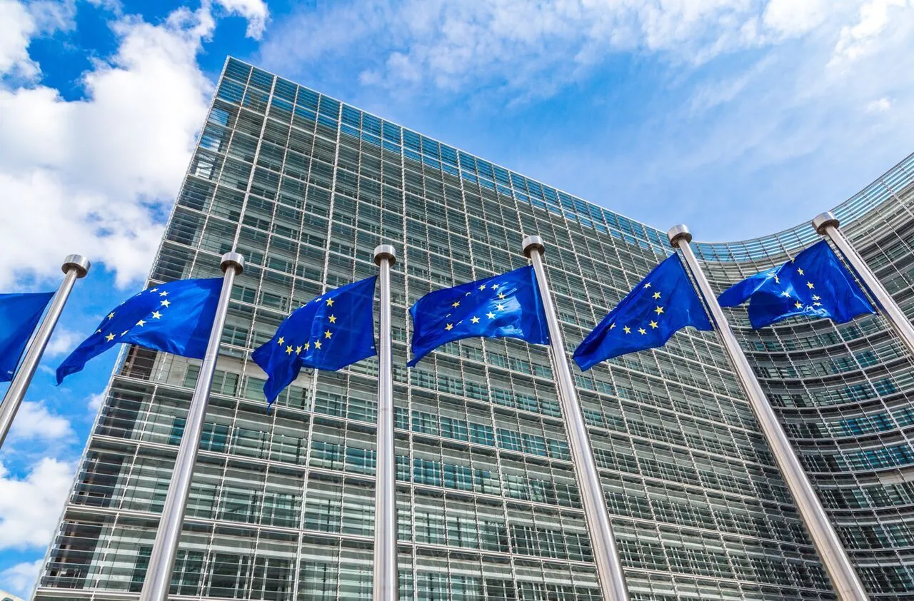 به گزارش آگاهنا، کشورهای اروپایی دوباره ادعای حمایت نظامی ایران از روسیه در جنگ اوکراین را مطرح کردند. آن‌ها مدعی هستند که این همکاری‌ها به تقویت توان نظامی روسیه در این درگیری کمک می‌کند. این ادعاها در شرایطی بیان می‌شود که تنش‌ها میان غرب و روسیه به شدت افزایش یافته و