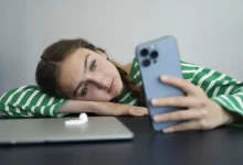 چگونه گوشی را کنار بگذاریم