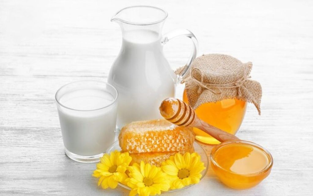 خواص شیر عسل برای چاقی
