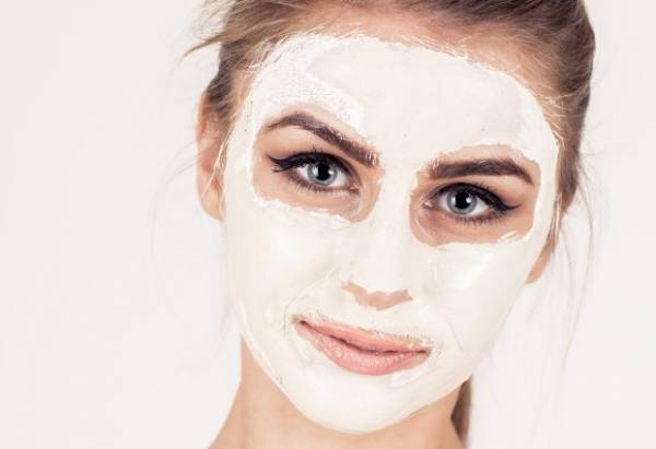 فواید نشاسته ذرت برای پوست