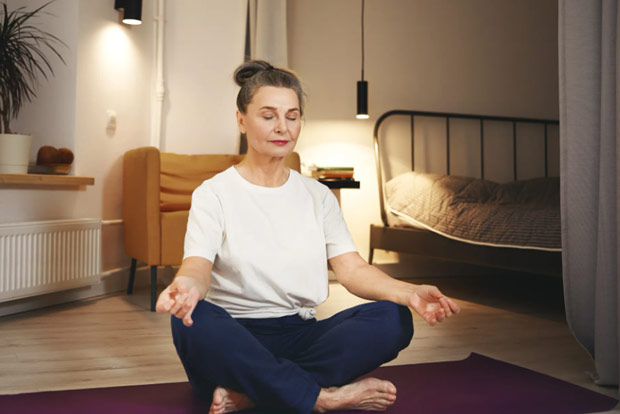 مدیتیشن کردن در خانه